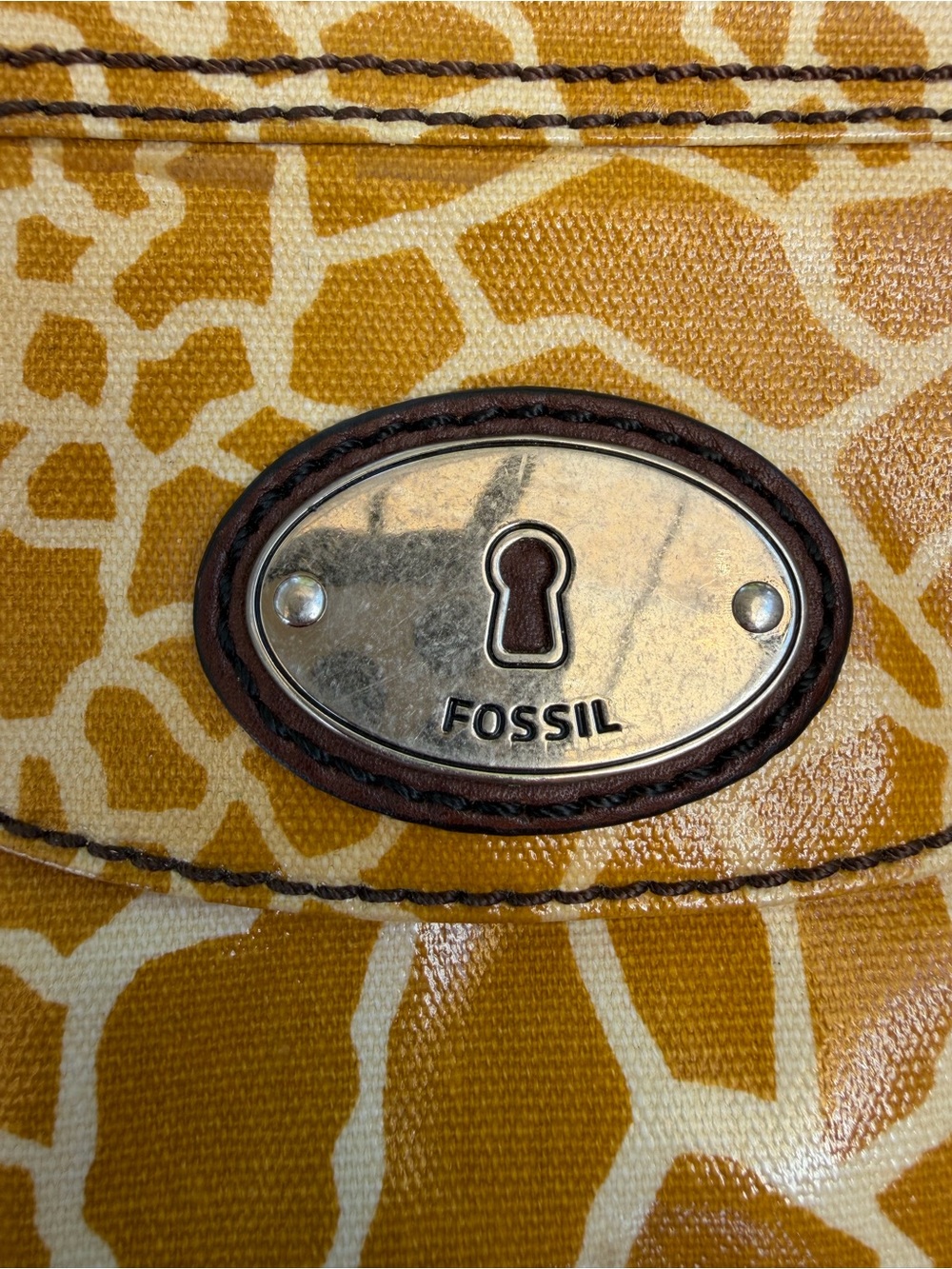 Fossil Mustard Yellow Giraffe-Print Crossbody with Brown Strap - Picture 3 of 7